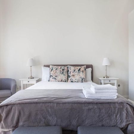 Modern Studio Apartment In Prime Central Location EDI Buitenkant foto